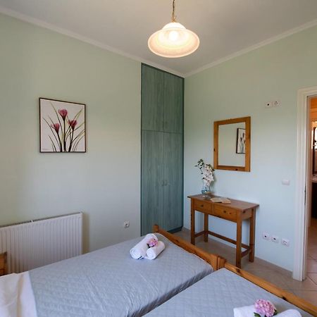 Eleonora'S Apartment Λυγιά Εξωτερικό φωτογραφία