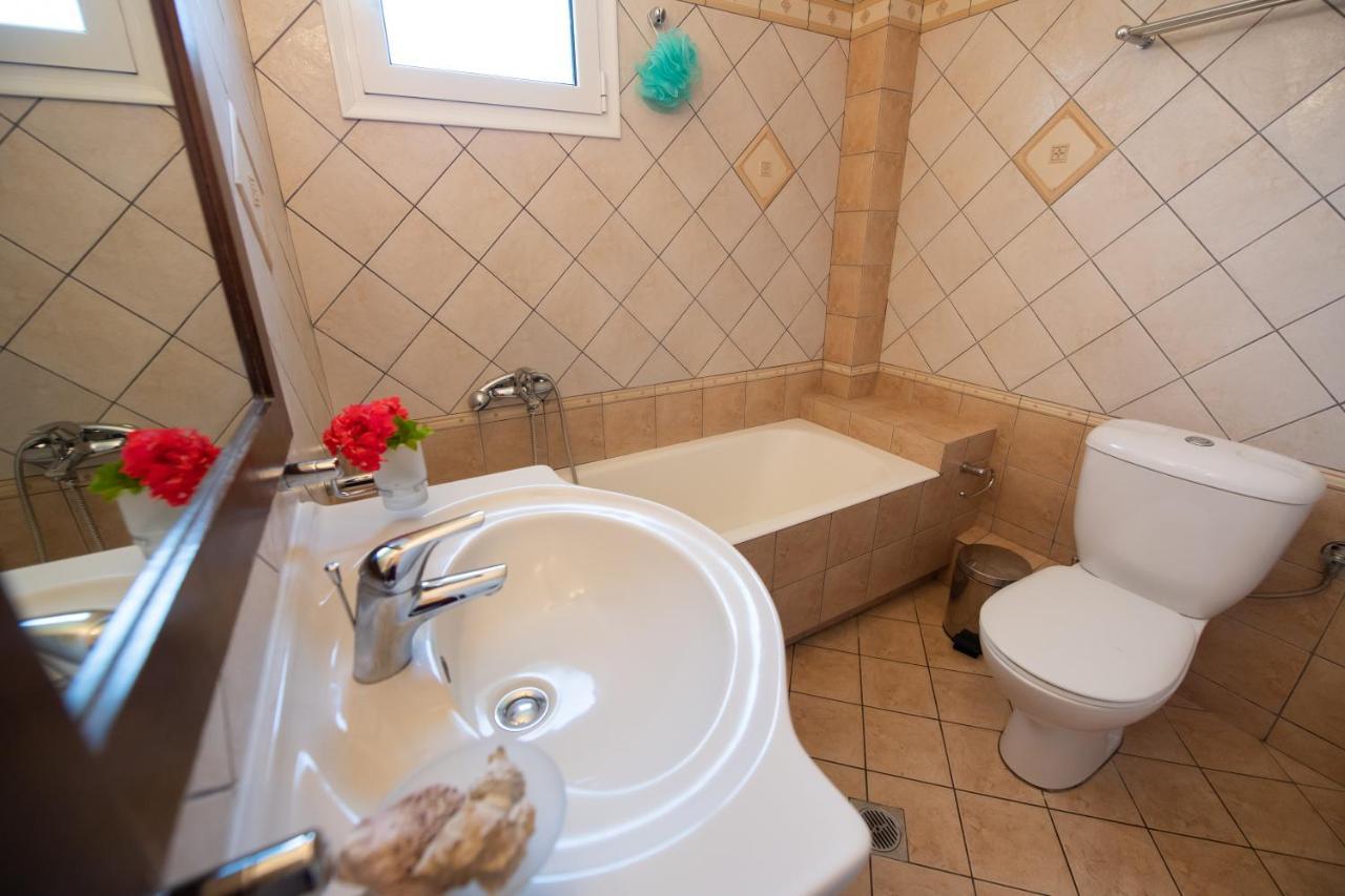 Eleonora'S Apartment Λυγιά Εξωτερικό φωτογραφία